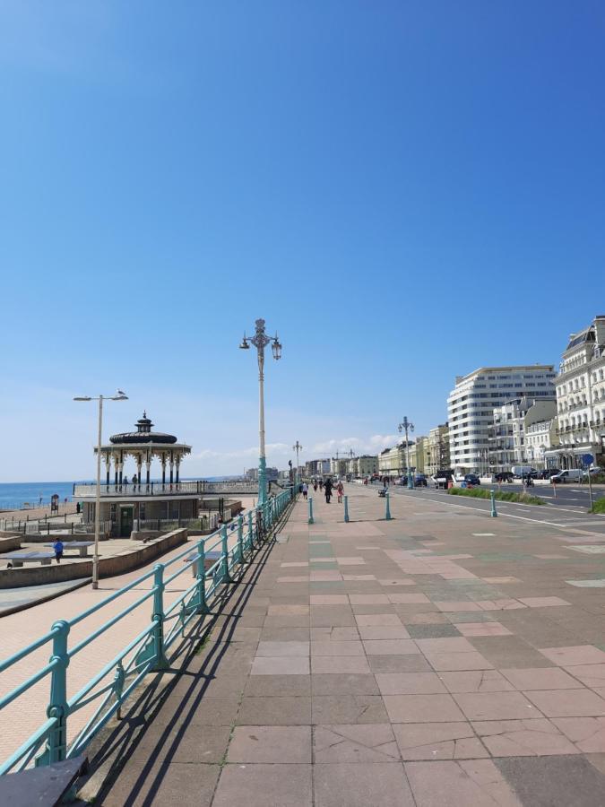 Ferienwohnung 99 Steps To The Sea Hove Exterior foto